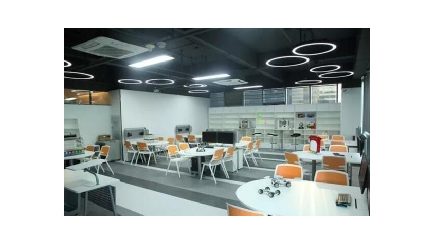 標準的創(chuàng)客教室定做，標準的創(chuàng)客教室廠家