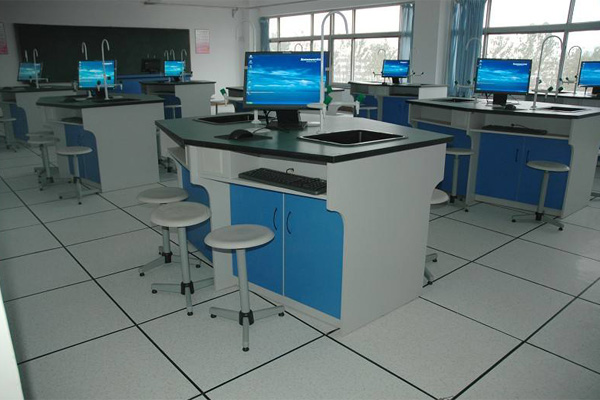 南京學校實驗室家具廠家定做設(shè)計