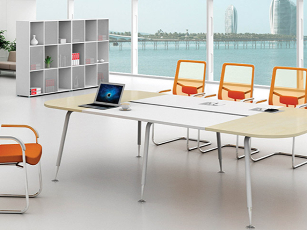 辦公椅如何選擇，南京優(yōu)質辦公桌椅廠家