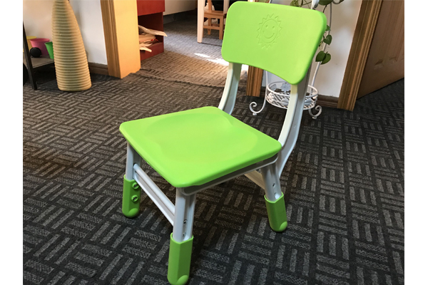 幼兒園桌椅標準要求